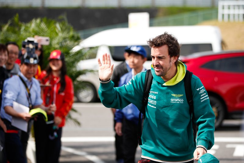 Fernando Alonso pozostanie w Astonie Martinie na kolejne lata!
